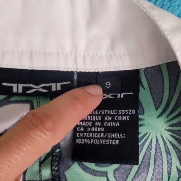 TXT Women Green White & Black Hibiscus Floral Soft A-Line Mini Skirt Size 9 - Picture 7 of 11